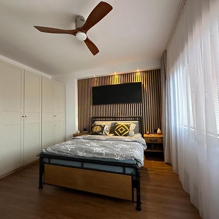 Andel Apartment With Terrace Praga Exterior foto