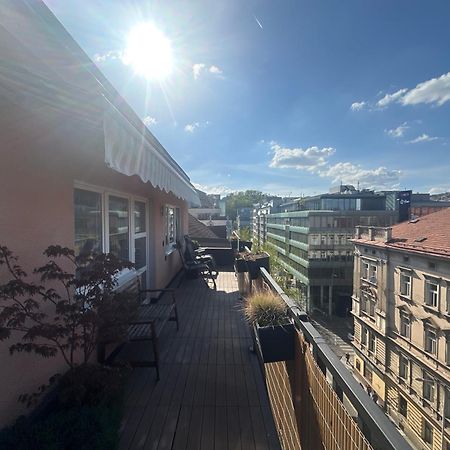 Andel Apartment With Terrace Praga Exterior foto